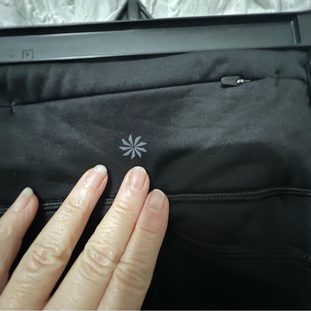Athleta Fleece pants
Size L - Picture 7 of 7